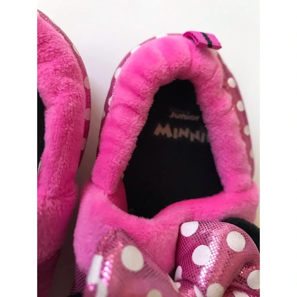 Disney Junior Minnie Girls Slip on Slippers 7/8 M